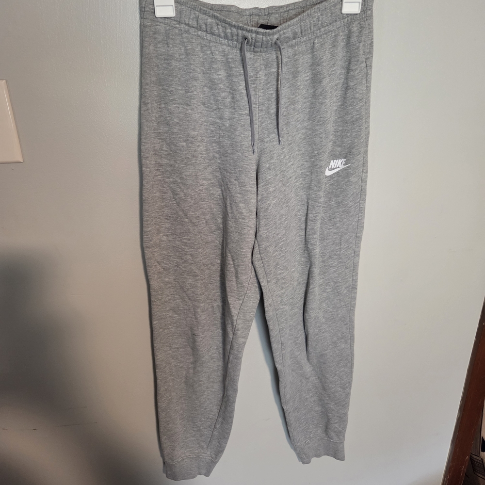 Nike Light Gray Fleece-Lined Joggers with White Swoosh